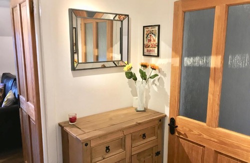 Corstorphine Apartment | Drum Brae Cottage