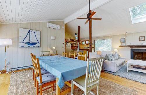 Pleasant Point House | Drummer Cove Retreat