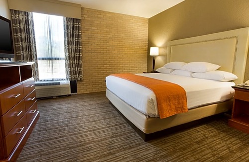 St. Johns Hotel | Drury Inn & Suites Austin North