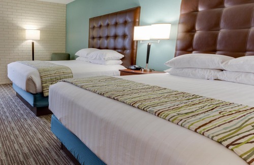 Crestline Heights Hotel | Drury Inn & Suites Birmingham Grandview