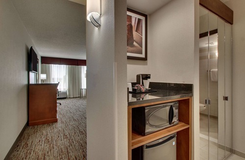 Bowling Green Hotel | Drury Inn & Suites Bowling Green