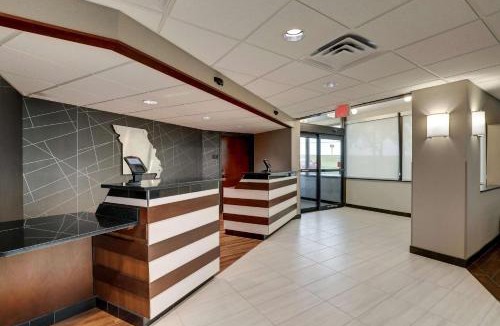 Cape Girardeau Hotel | Drury Inn & Suites Cape Girardeau