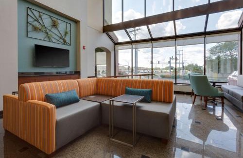 Columbia Hotel | Drury Inn & Suites Columbia Stadium Boulevard