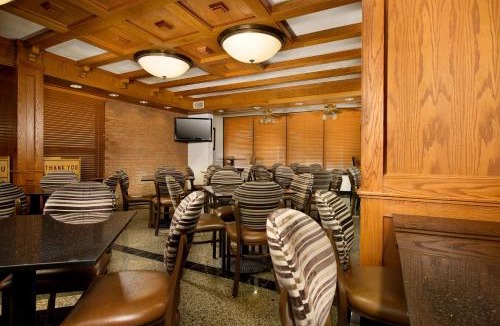 Frankenmuth Hotel | Drury Inn & Suites Frankenmuth