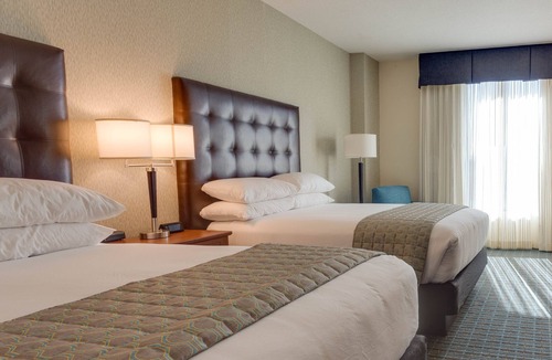 Gainesville Hotel | Drury Inn & Suites Gainesville