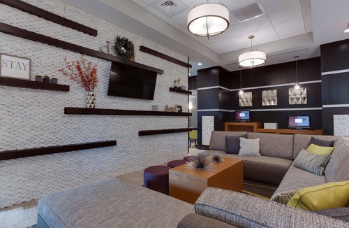 Huntsville Hotel | Drury Inn & Suites Huntsville at the Space & Rocket Center