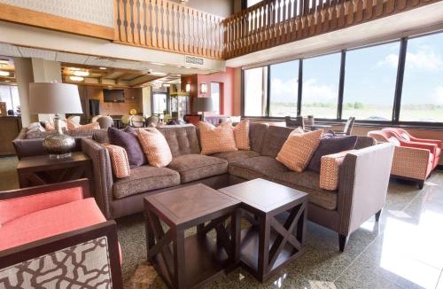 Jackson Hotel | Drury Inn & Suites Jackson MO