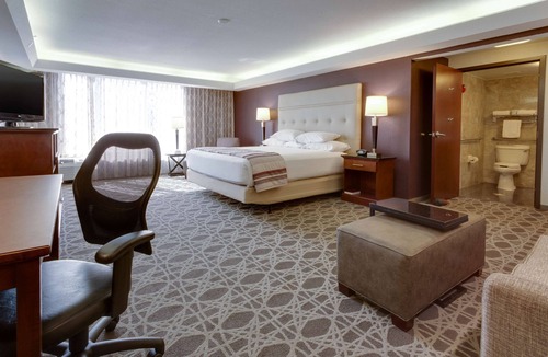 Overland Park Hotel | Drury Inn & Suites Kansas City Overland Park