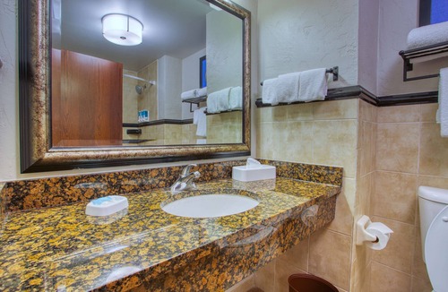 Wetmore Hotel | Drury Inn & Suites Near La Cantera Parkway