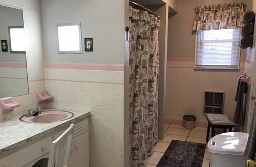 Waneta House | DRY FORK RANCH/ Spacious 3BR house close to necessities and outdoor adventures.