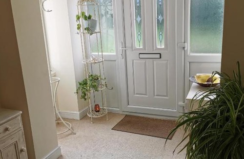 Ottery St Mary Bed & Breakfast | DRYSTONES