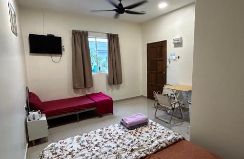 Kampung Tanjung Bidara Hotel | D’solok chalet