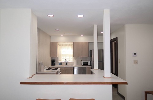 Wichita House | DT Location W Washer and Dryer. Fully Renovated.