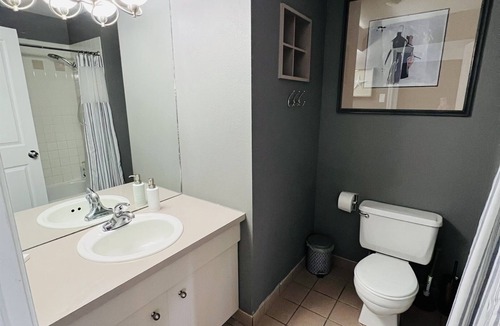 Englewood Condo | DTC Studio, Gym, Comfort and Convenience