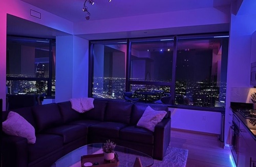 Westlake South Condo | DTLA Skyscraper with Ocean View