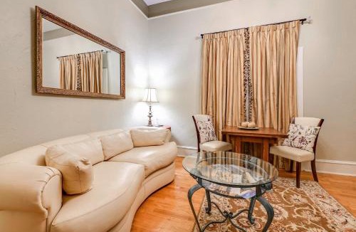 Decatur Apartment | Dtwn Decatur Apt: Walk to Restaurants & Shops