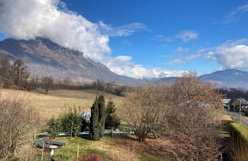 Gilly-sur-Isere House | DU COQ A L'haan - Gilly SUR Isere