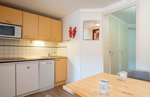 Saint-Cyprien Plage Apartment | du Golf by Interhome