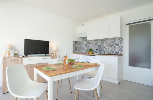 Le Couchant Apartment | du Parc I by Interhome