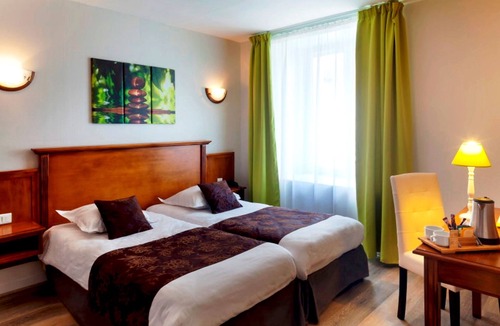 La Ferte-Gaucher Hotel | Du Sauvage