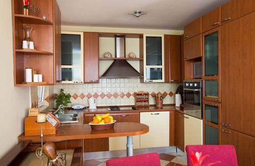 Gorica Apartment | Dubrovnik, Modern, Spacious, Sea View, Large Terrace, BBQ, Free Private Parking