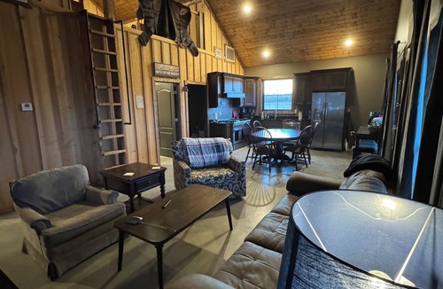 Newport Cabin | Duck hunting cabin