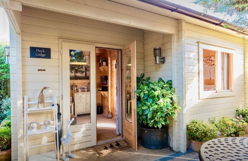 Pyecombe Cabin | Duck Lodge B&B