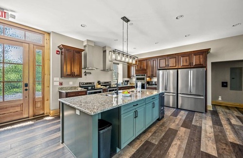Sevierville House | Duck Pin Lodge: 9BR, Bowling Alley, Mountain Views, Indoor Pool