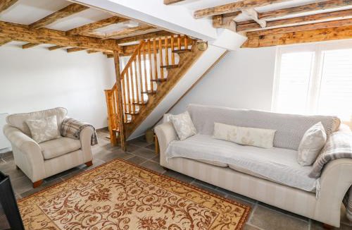 Long Sutton House | Duck Pond Cottage