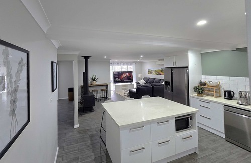 Duckenfield House | Duckenfield Haven Sum