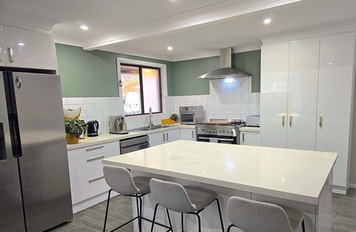 Duckenfield House | Duckenfield Haven Sum