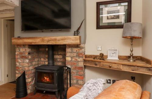 Whixley House | Duckstone Cottage