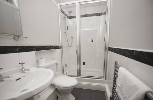 Llandrillo Hotel | Dudley Arms Hotel