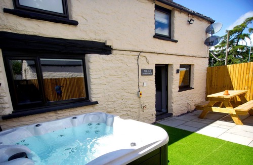 Llandrillo Hotel | Dudley Arms Hotel