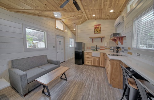 Gatlinburg Hotel | Dudley Creek RV Resort