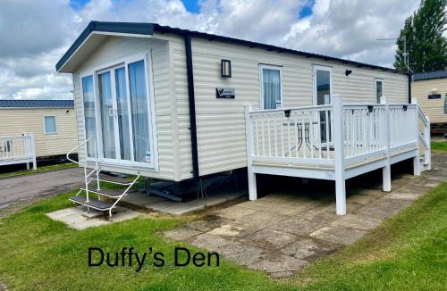 Great Yarmouth Resort | Duffy's Den - Parkdean California Cliffs - Fulmar 45