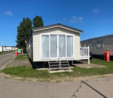 Great Yarmouth Resort | Duffy's Den - Parkdean California Cliffs - Fulmar 45