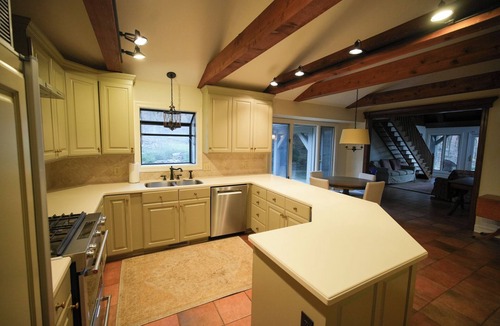 Brownsboro House | Dug Hill Home with Patio, Pond & Fire Pit!