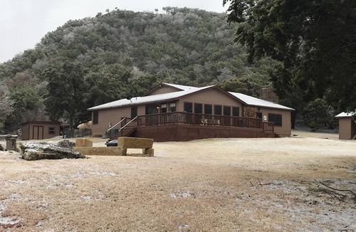 Buffalo Gap House | Dug Out Hideaway