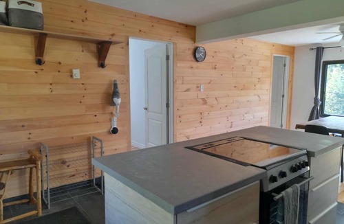 Duhamel Cottage | Duhamel Treetop Cottage