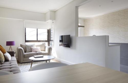 Egia Apartment | Duke by FeelFree Rentals