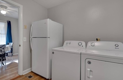 Durham Apartment | Duke East Campus 1BR Markham