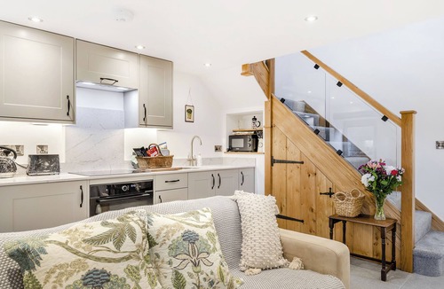 Cauldon Cottage | Dukes Cottage - UK47495