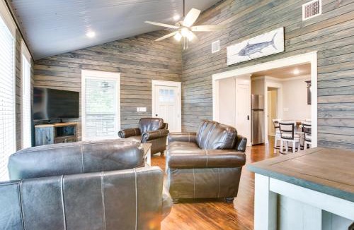 Theriot House | 'Dularge Copper Landing' - Steps to Falgout Marina