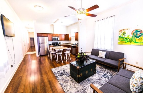 Treme House | Dumaine Cozy Home Historic Getaways