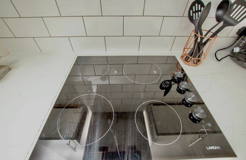 Broad Green Apartment | Dunamis Staycation West Croydon