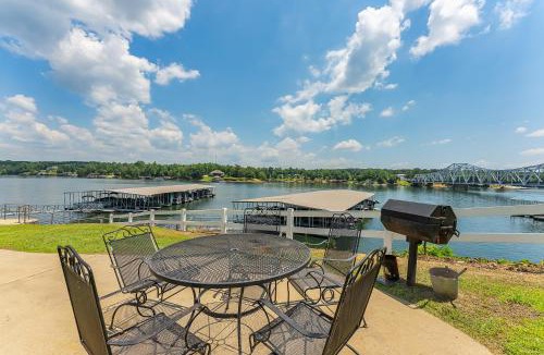 Jasper House | Duncan Bridge Condominium 112 - First Floor!