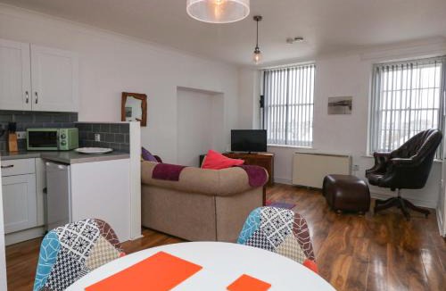 Whitehaven Apartment | Duncan Square