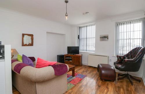 Whitehaven Apartment | Duncan Square