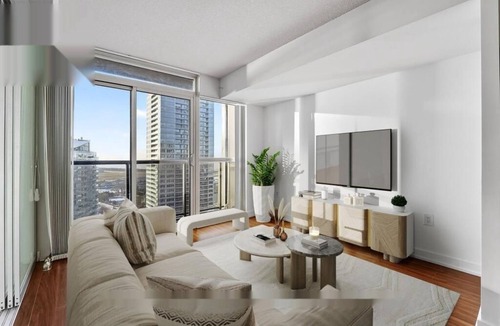Garden District Apartment | Dundas and Yonge Hotel - Suites